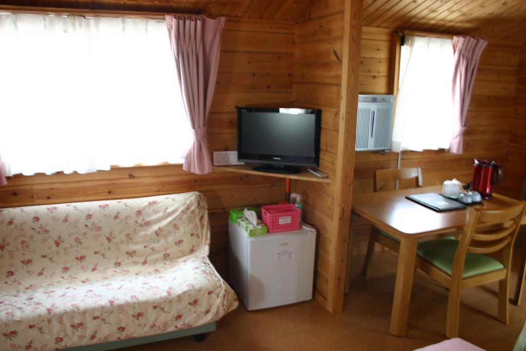 Cottage Luna Garden Насу Екстериор снимка
