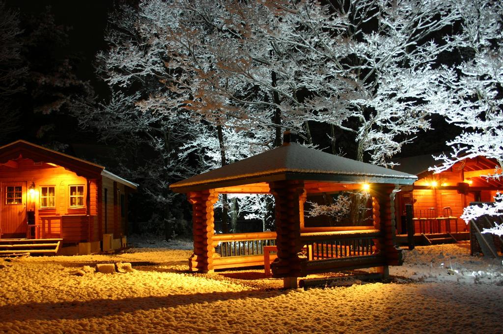 Cottage Luna Garden Насу Екстериор снимка