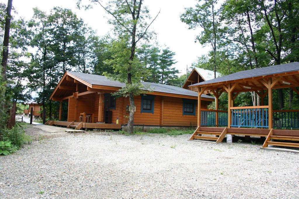Cottage Luna Garden Насу Екстериор снимка